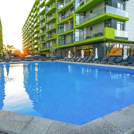 Isabelle Apartament Alezzi Beach Resort Mamaia Nord ナボダリ エクステリア 写真