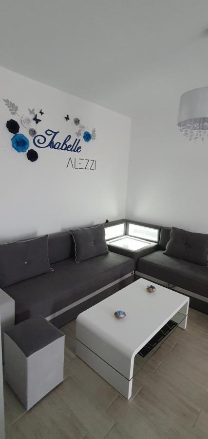 Isabelle Apartament Alezzi Beach Resort Mamaia Nord ナボダリ エクステリア 写真